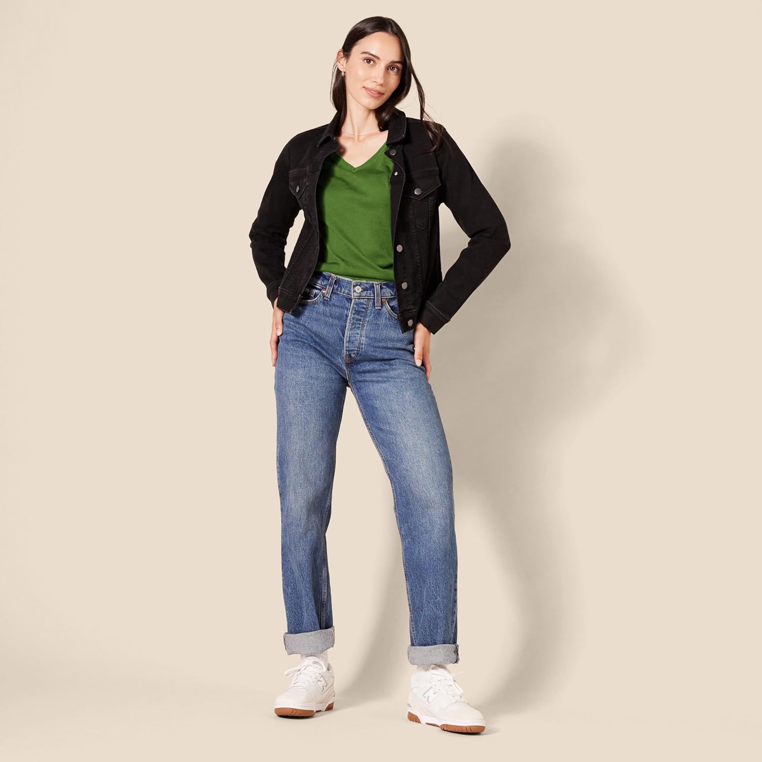Thumbnail 3 de Amazon Essentials Damen leichter Tunika-Pullover mit V-Ausschnitt und langen Ärmeln (auch in Übergröße)