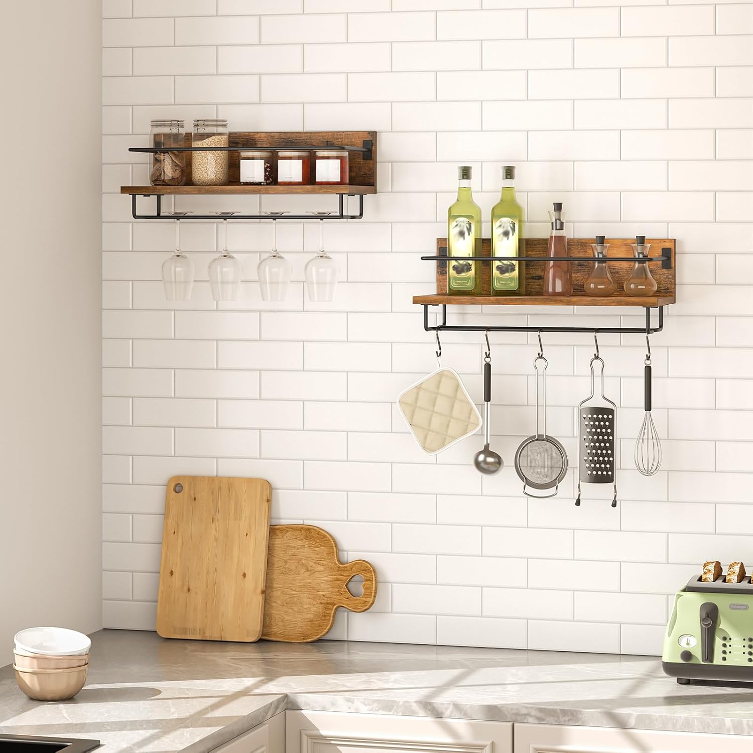 Detalle de HOOBRO Scaffale Porta Vino a Parete (Confezione da 2) – Vino e Calici in stile Vintage, 18 kg
