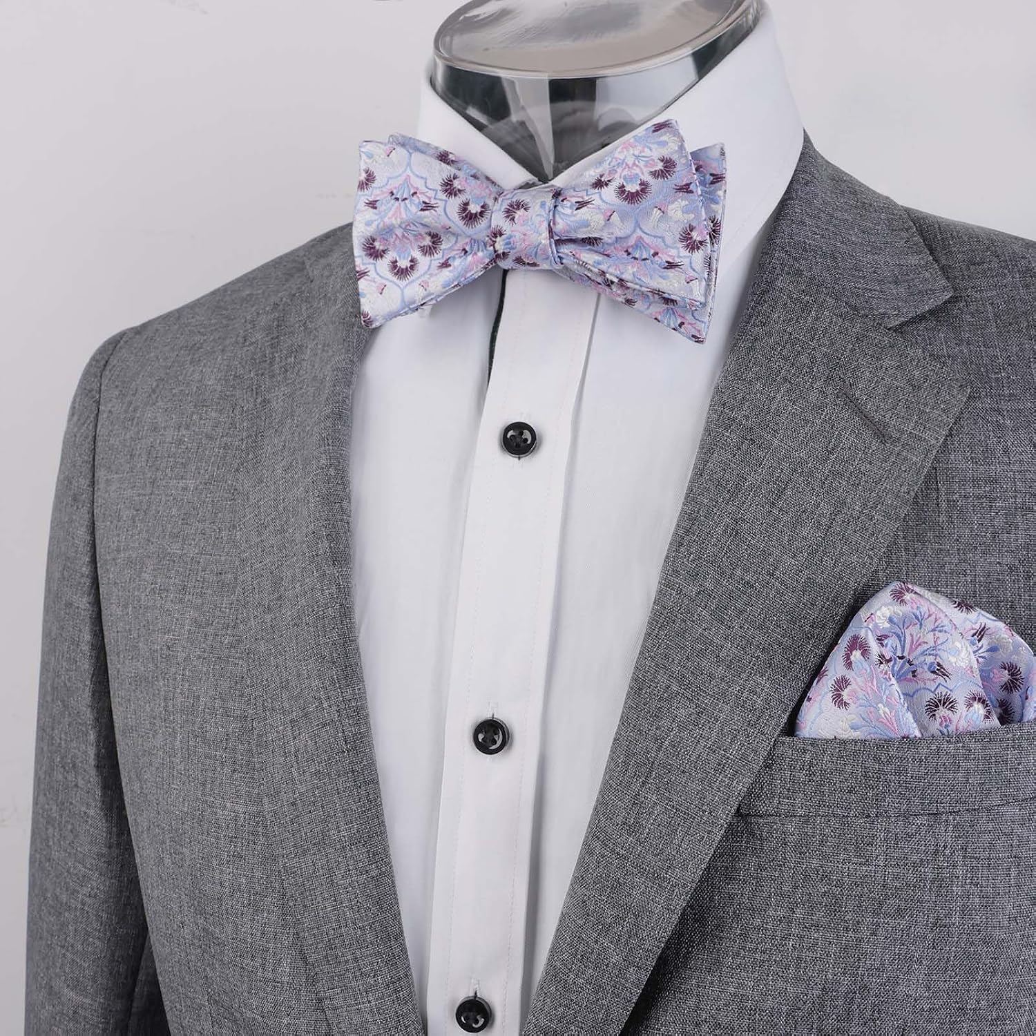 Detalle 2 de Alizeal Mens Floral Bow Tie set