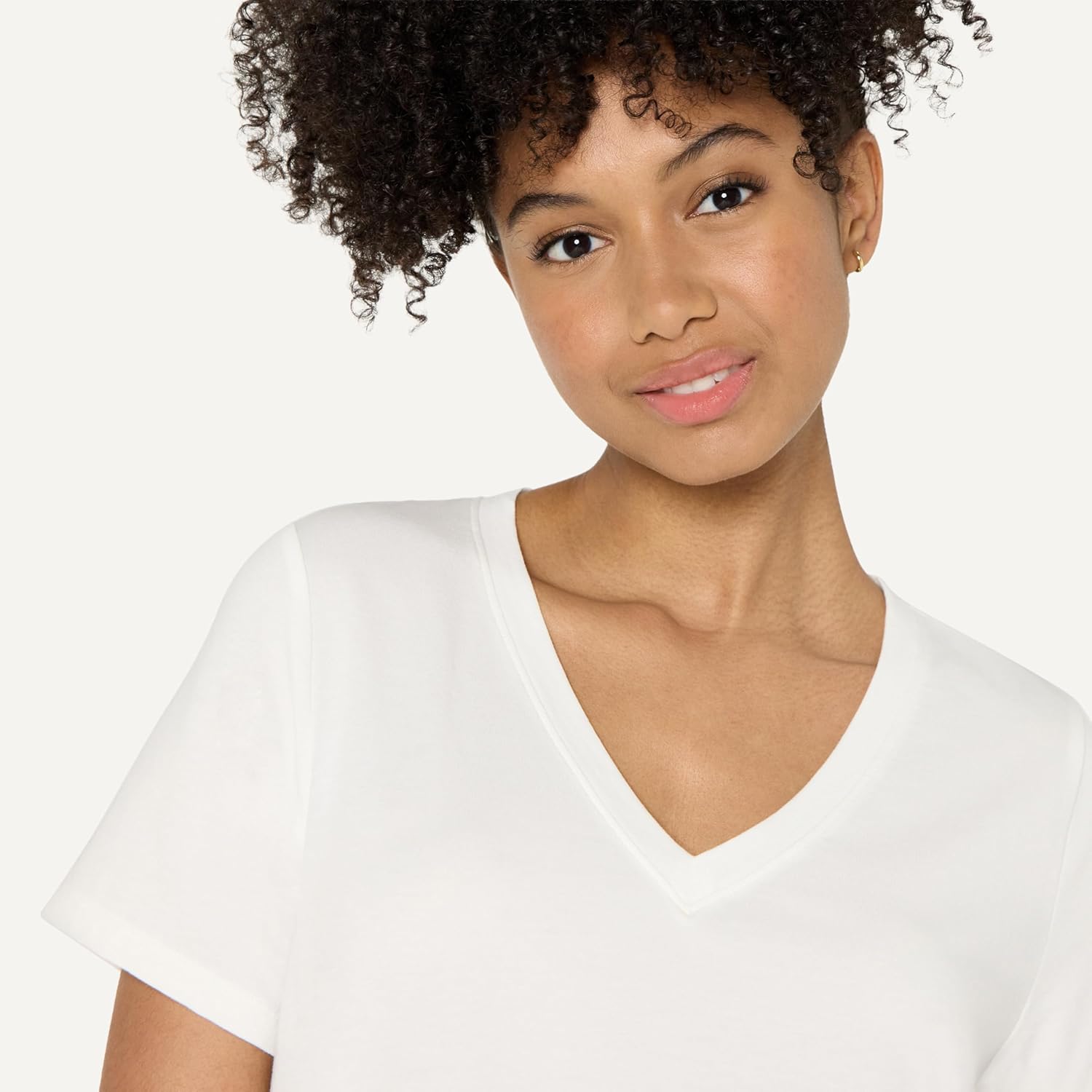 Thumbnail 2 de Amazon Essentials Damen Active Soft Cotton Yoga-Workout-T-Shirt (Relaxed Fit) mit V-Ausschnitt