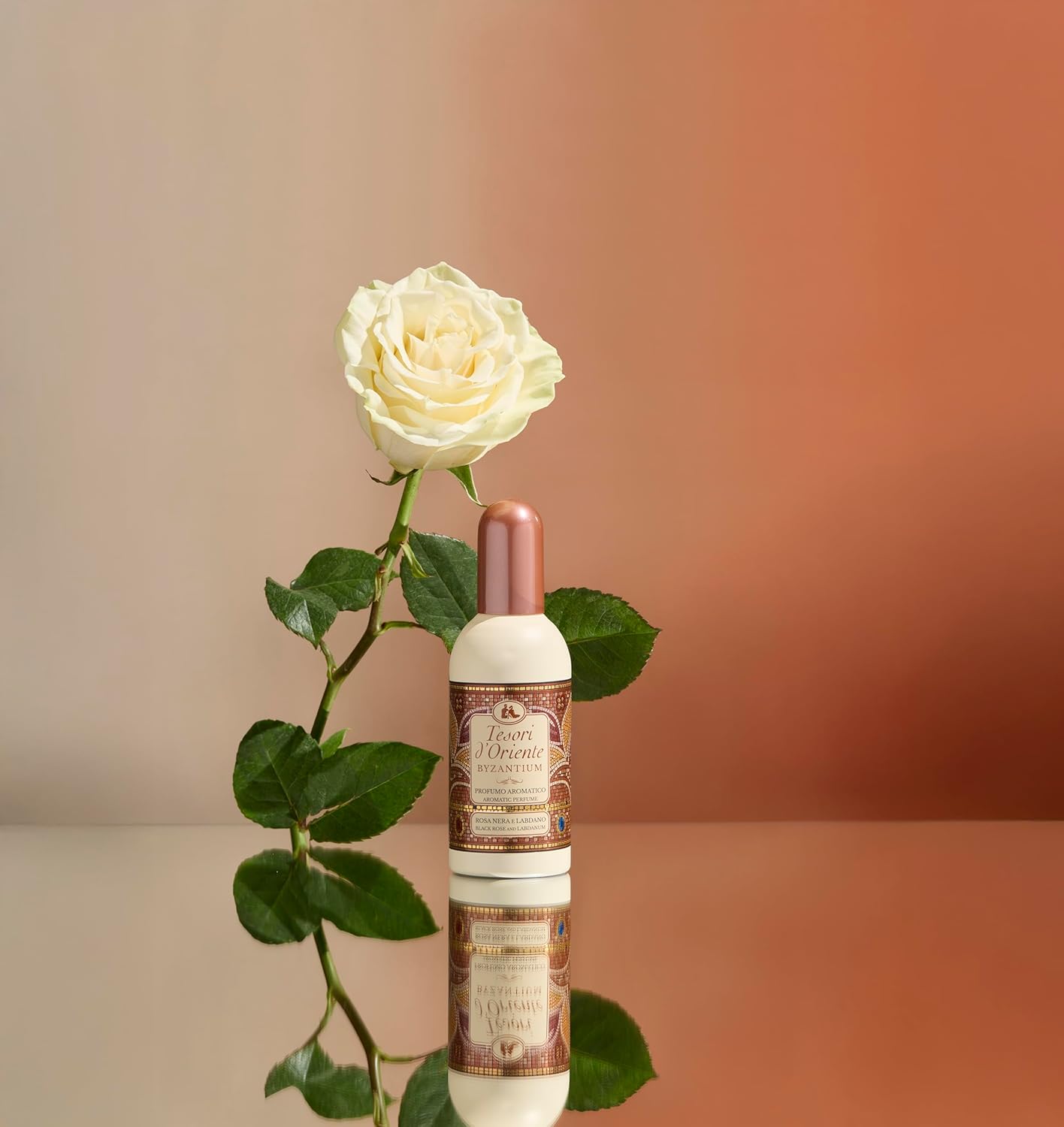 Thumbnail 2 de Tesori d'Oriente Byzantium Set Regalo da Viaggio con Profumo Aromatico 100 ml e Crema Corpo 75 ml + Pochette