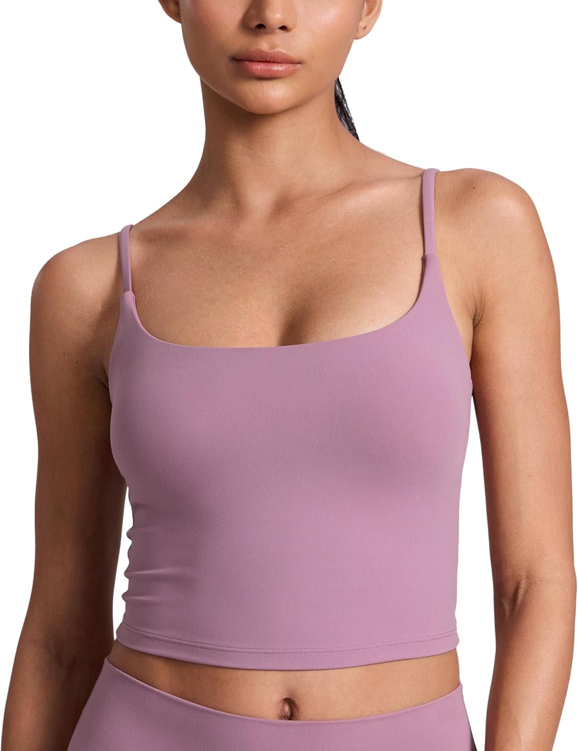 Detalle de CRZ YOGA Butterlift Women's Scoop Neck Longline Sports Bra — Built-in, Removable Pads, U Back