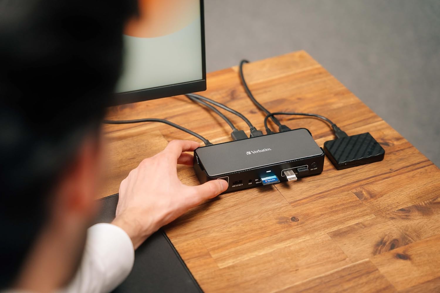 Detalle 1 de Verbatim 32171 stacja dokująca USB-C Pro 15 w 1, PD 80 W, HDMI 8K