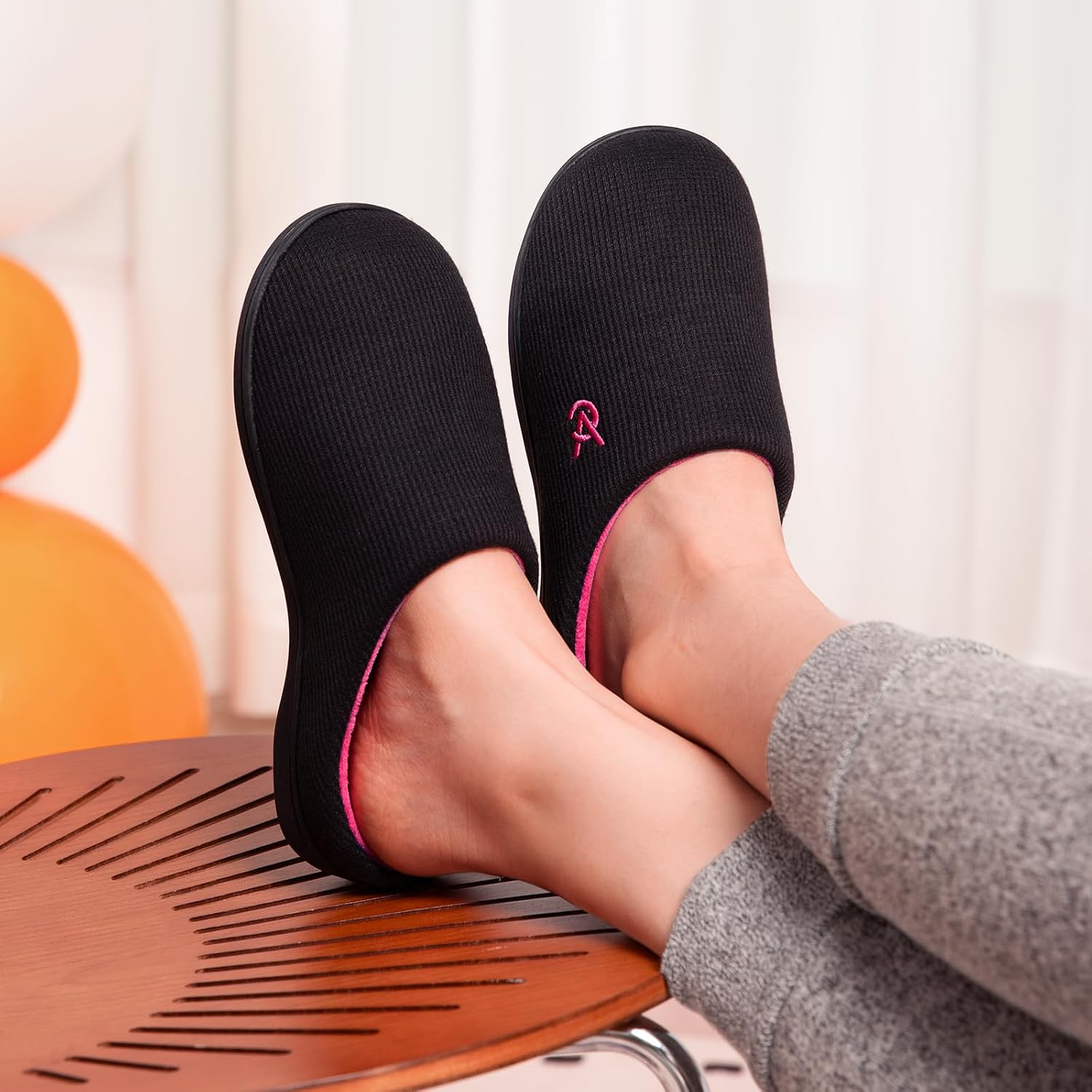 Detalle de VeraCosy Chaussons confortables à deux tons pour femmes