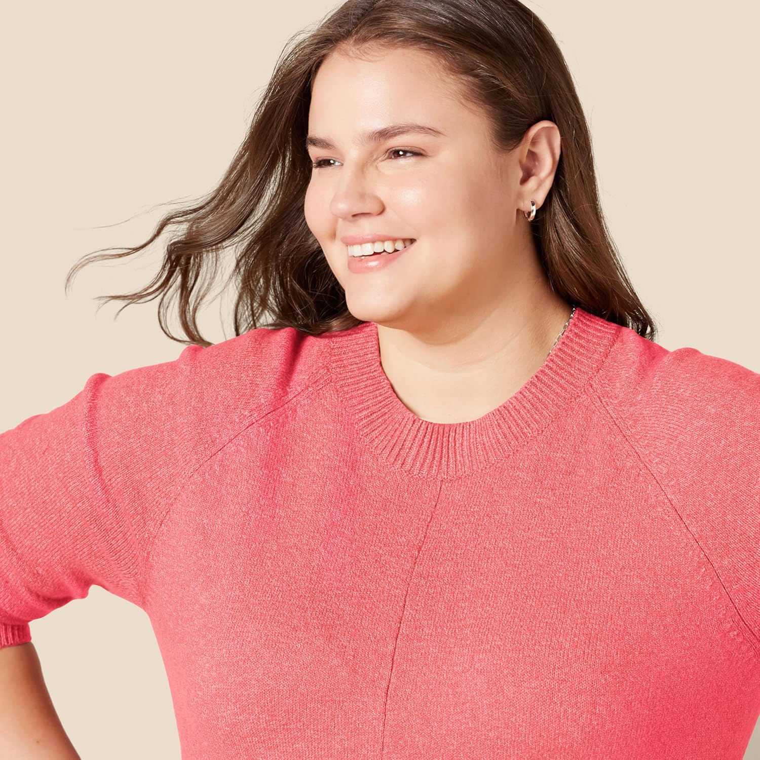 Thumbnail 2 de Amazon Essentials Damen Regular-Fit Langarm-Pullover mit Rundhalsausschnitt
