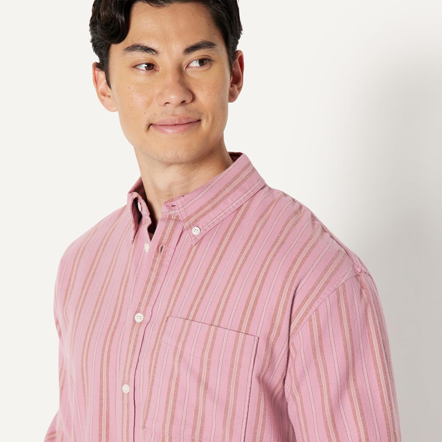 Thumbnail 3 de Amazon Essentials Men's Modern Oversized-Fit Cotton Button-Down Shirt