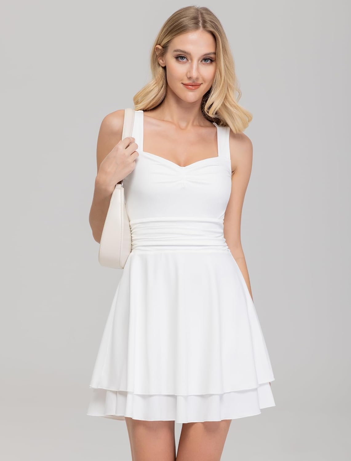 Thumbnail 1 de IWD Women's Square Neck Sleeveless Mini Dress with Ruched Waist and Tiered Ruffle Hem