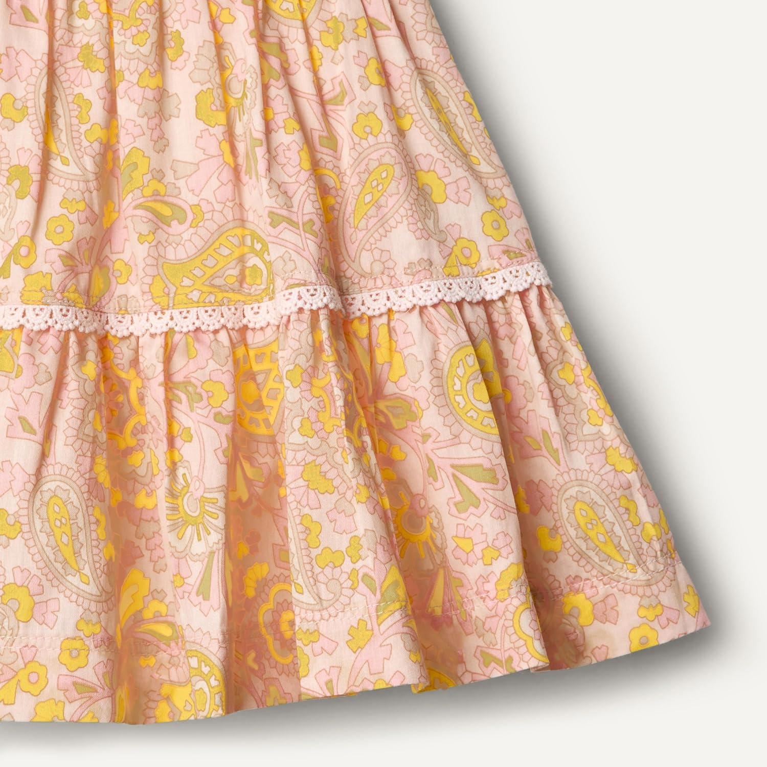 Thumbnail 3 de Robe Décontractée et Évasée en Satin de Coton – Amazon Essentials x Sofia Grainge (Bébé et Fille)