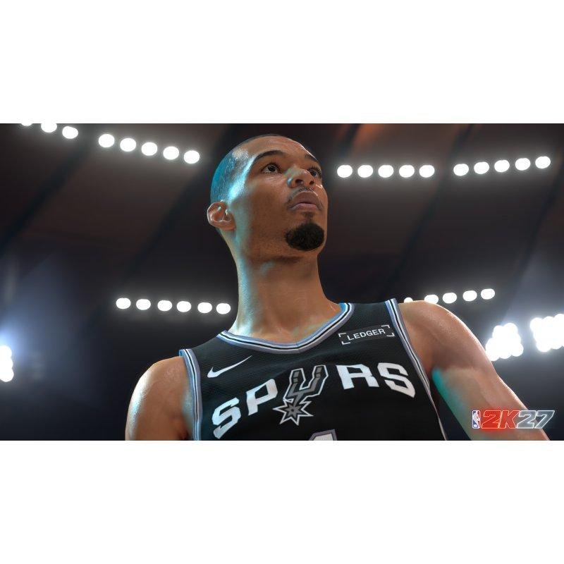 Detalle 2 de 2K Games NBA 2K27 Edición Estándar para PS5 con MyCAREER, MyTEAM y ProPLAY