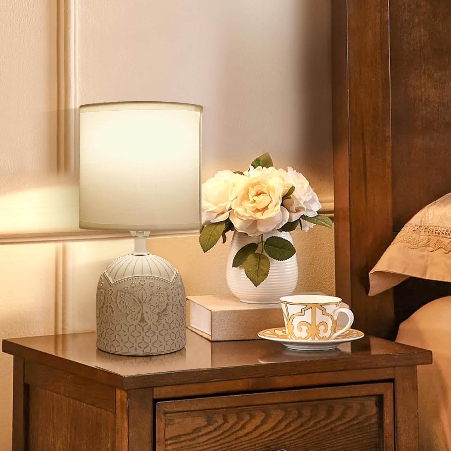 Thumbnail 1 de Aigostar lampada da comodino vintage in ceramica con paralume in stoffa e attacco E14