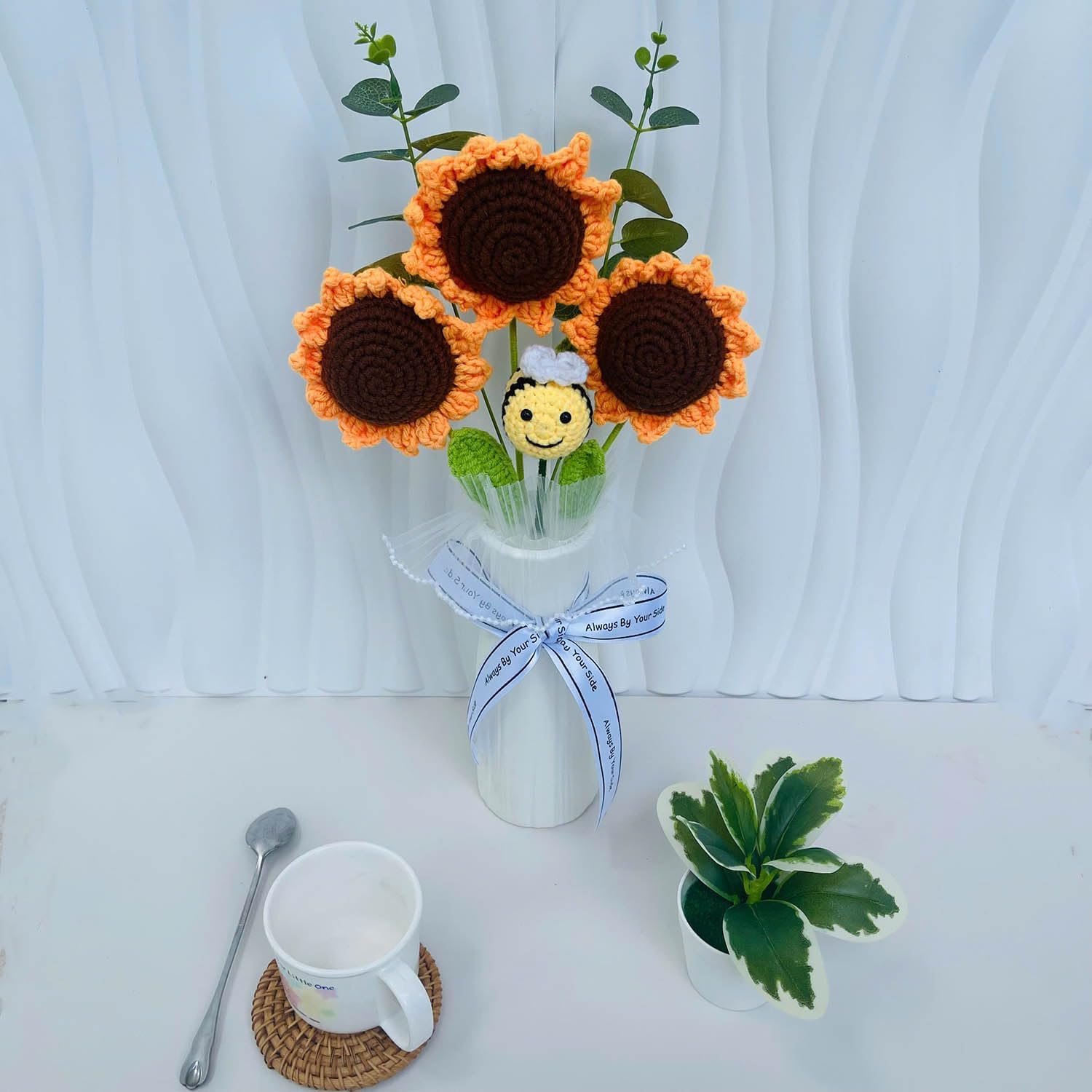 Detalle 2 de Tokatan Crochet Flower Bouquet Cotton Yarn