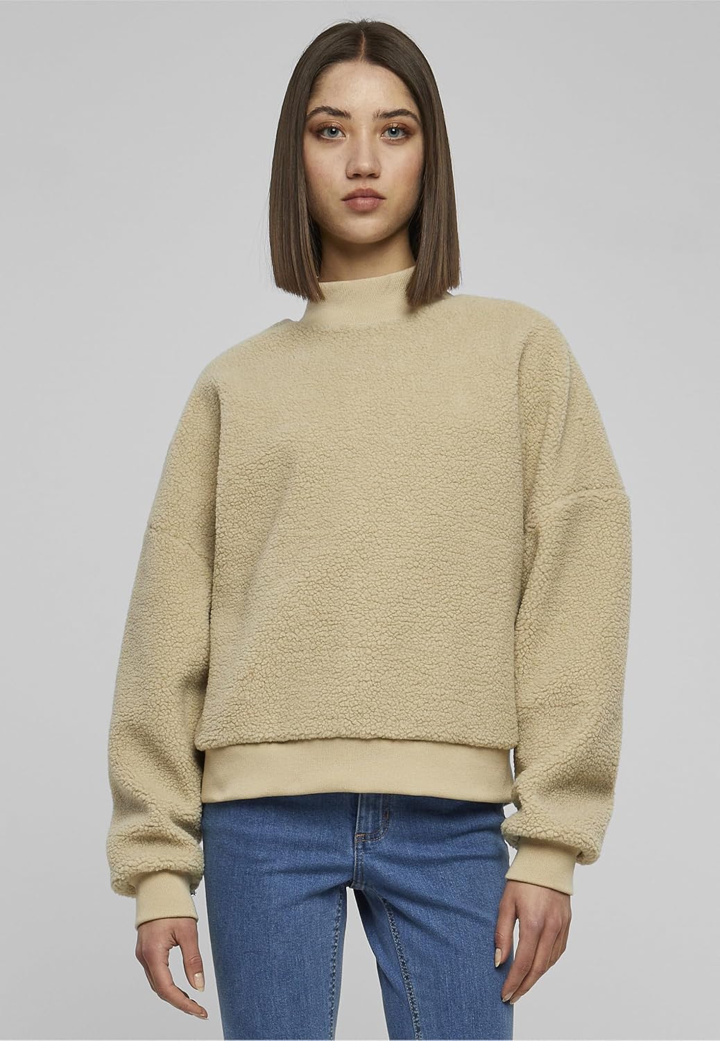 Detalle de Urban Classics Ladies Sherpa Crewneck Oversize