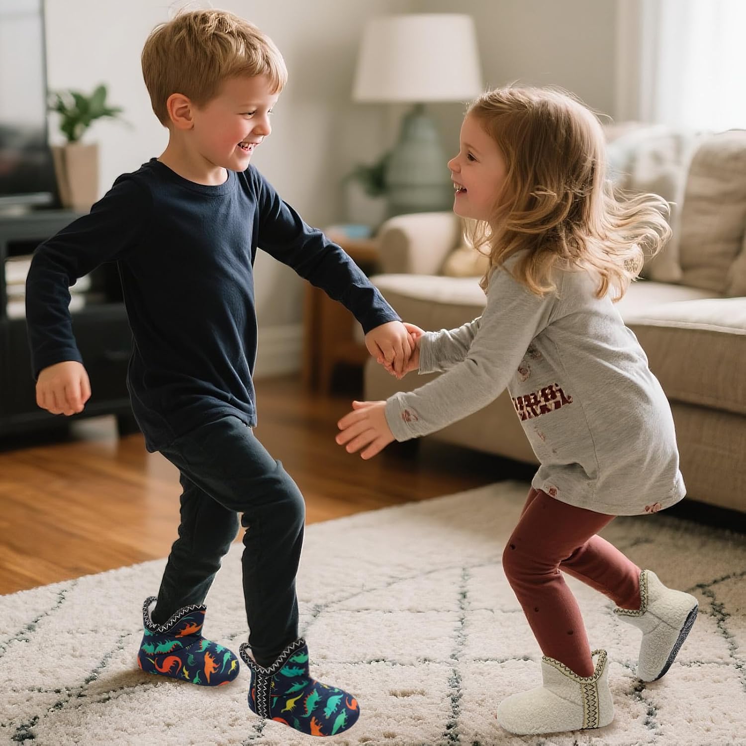 Detalle 2 de LeIsfIt Toddler Slippers Faux Fur