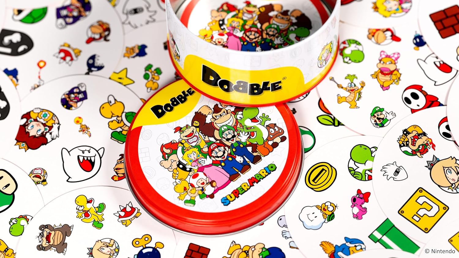 Thumbnail 5 de Dobble Super Mario Family Card Game for 2–8 players