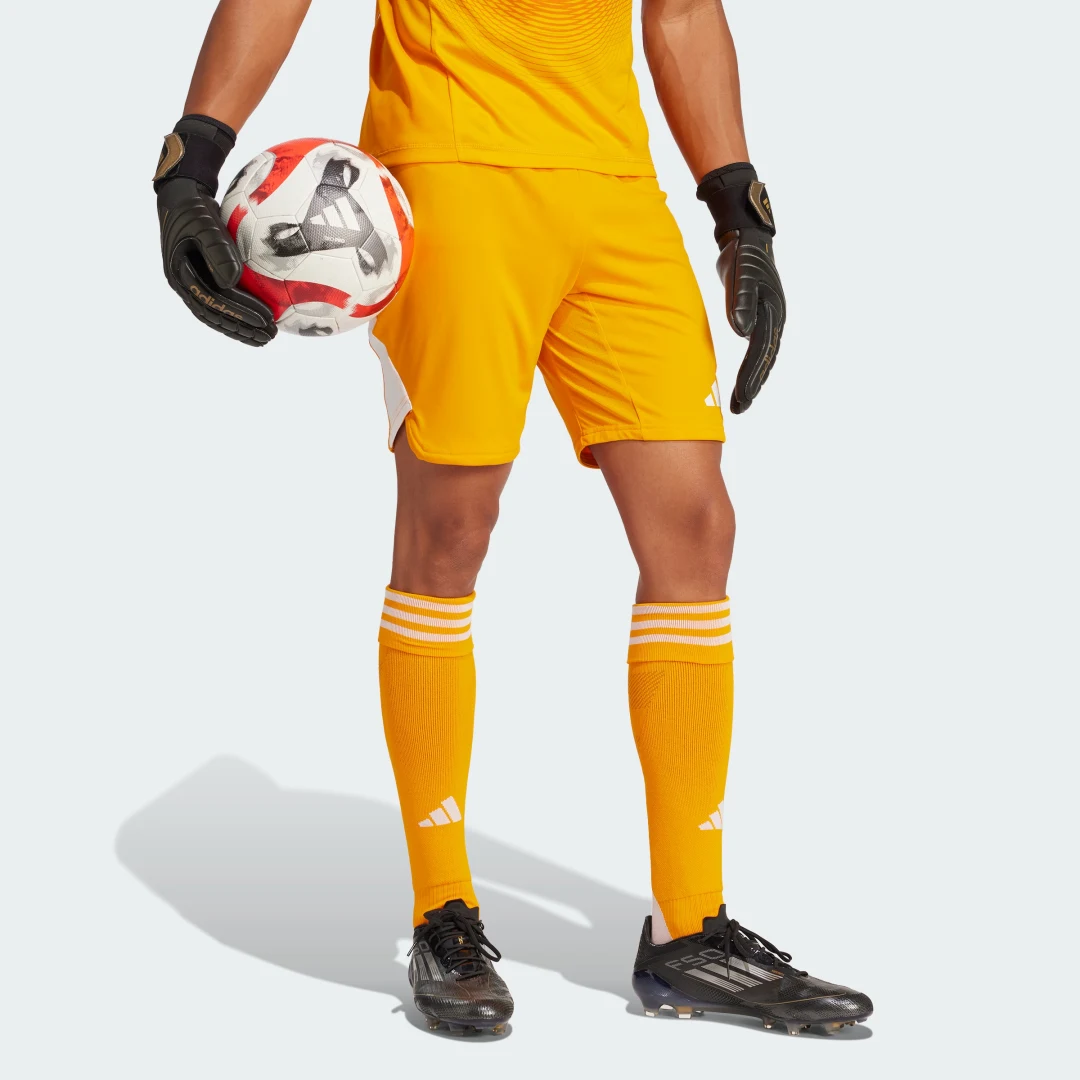 Detalle de Adidas Tiro 25 Pro Goalkeeper Shorts