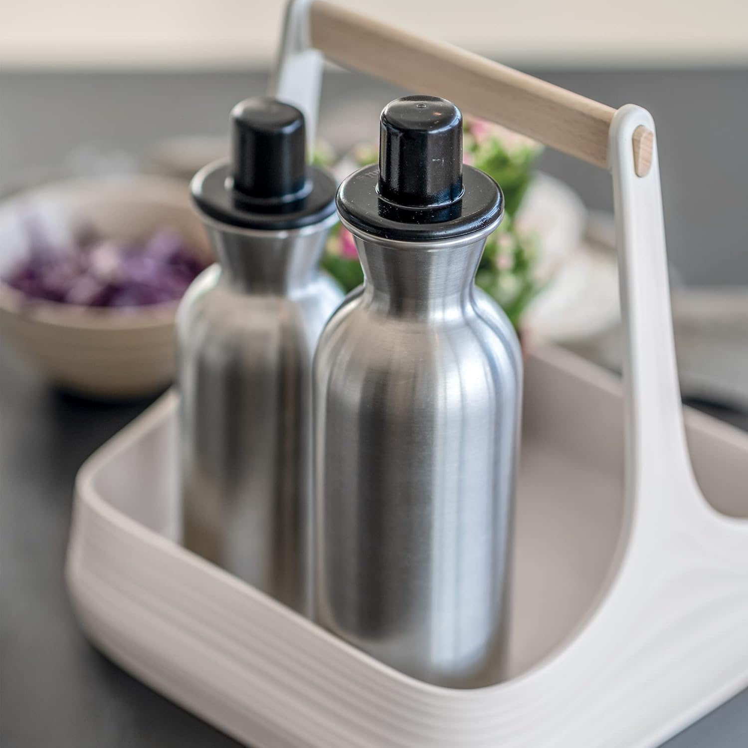 Detalle de Guzzini Kitchen Active Design PERFECT DRESSING STEEL EDITION – Öl-Essig-Set aus Edelstahl, Schwarz, Ø 6,5 x H 22,5 cm, 500 ml