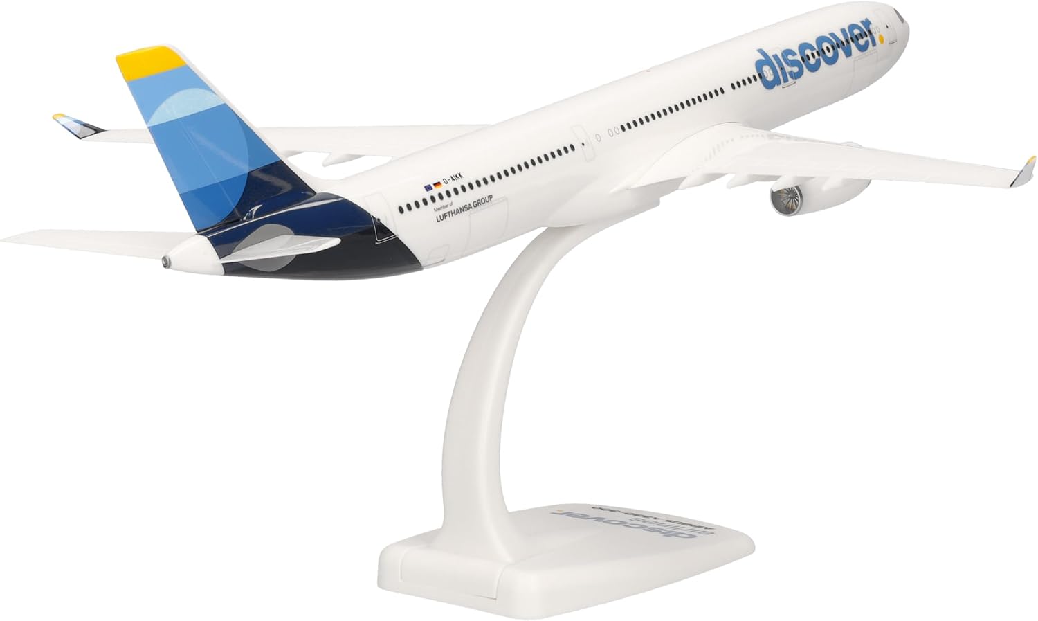 Detalle 2 de Herpa 614757 SnapFit Airbus A330-300 Discover Airlines 1:200