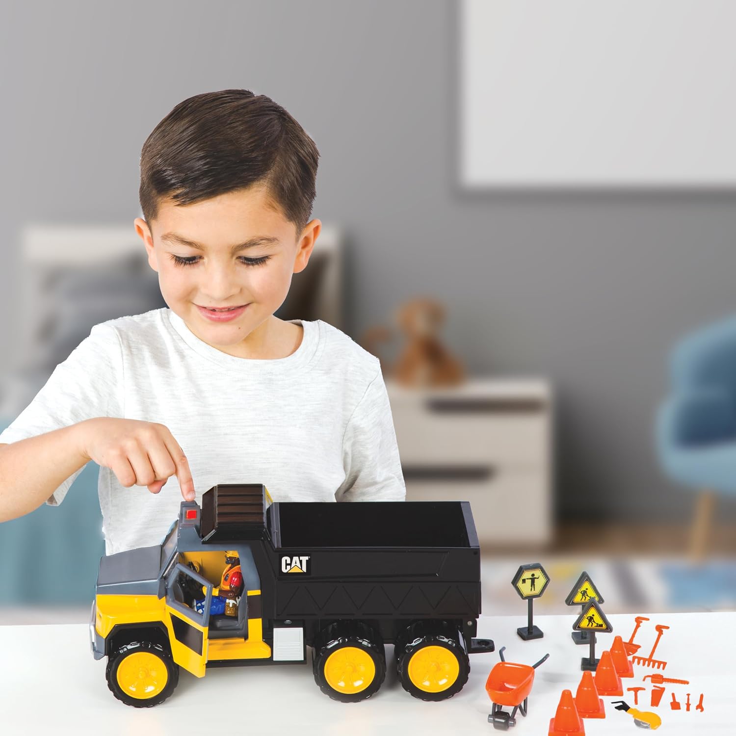 Thumbnail 6 de CAT Workforce Hauler Action Set Construction Truck with Lights and Sounds