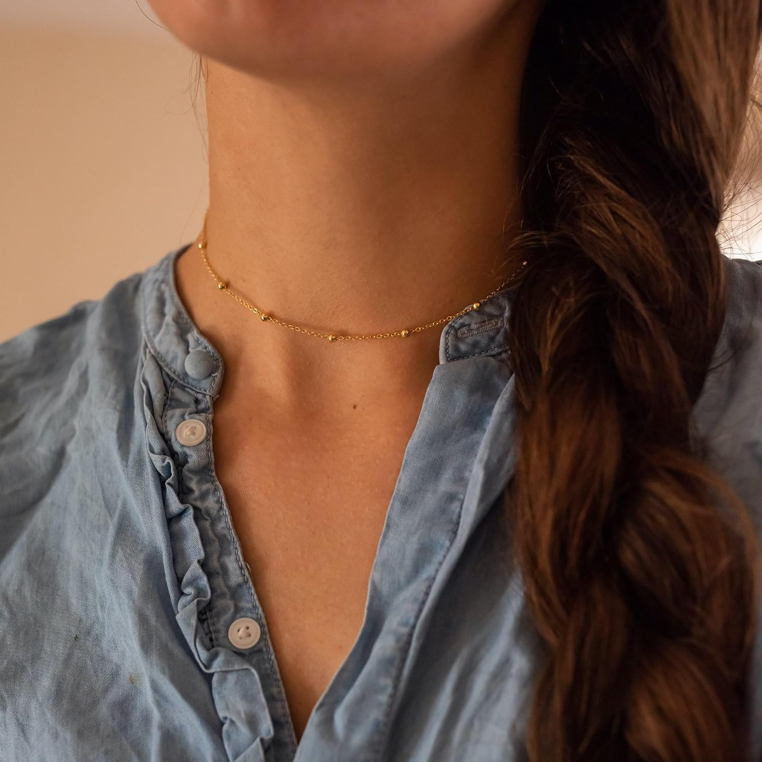 Detalle de Tewiky Gold Choker Necklace, 14K Gold-Plated