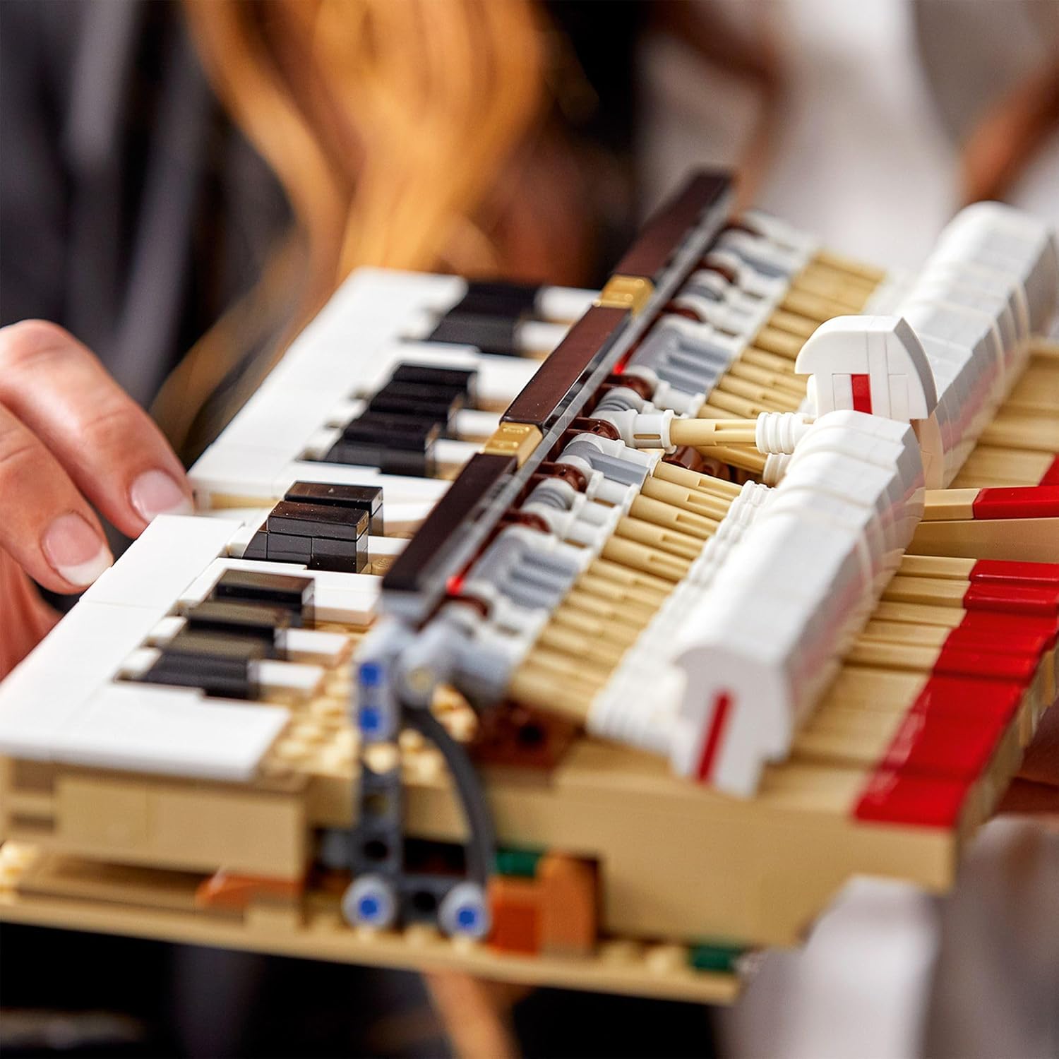 Thumbnail 4 de LEGO Ideas 21323 Le Piano à Queue (moteur, fonctions électriques) – maquette pour adultes à exposer