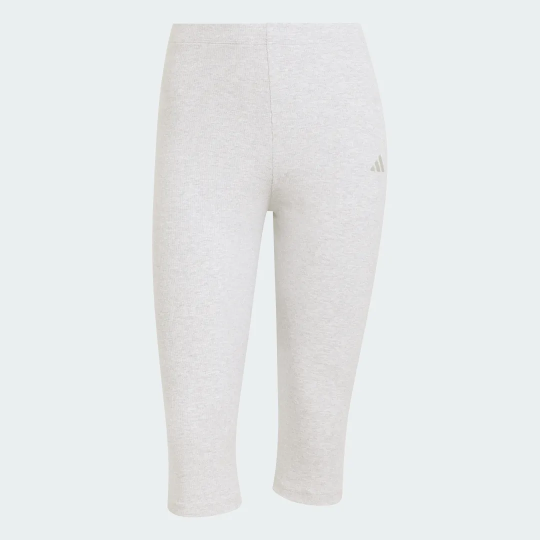 Detalle de Mallas capri de canalé Seasonal Essentials de Adidas