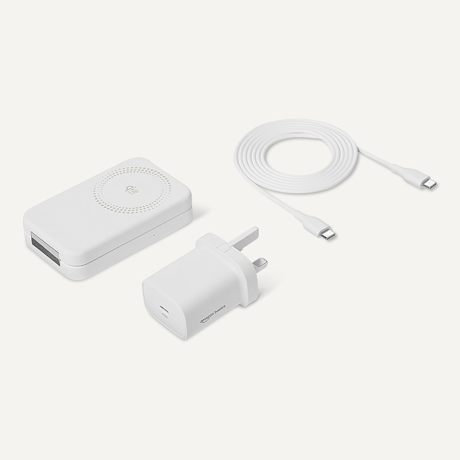 Detalle de Amazon Basics 25W Qi2.2 Wireless Charging Station with MagSafe Compatibility