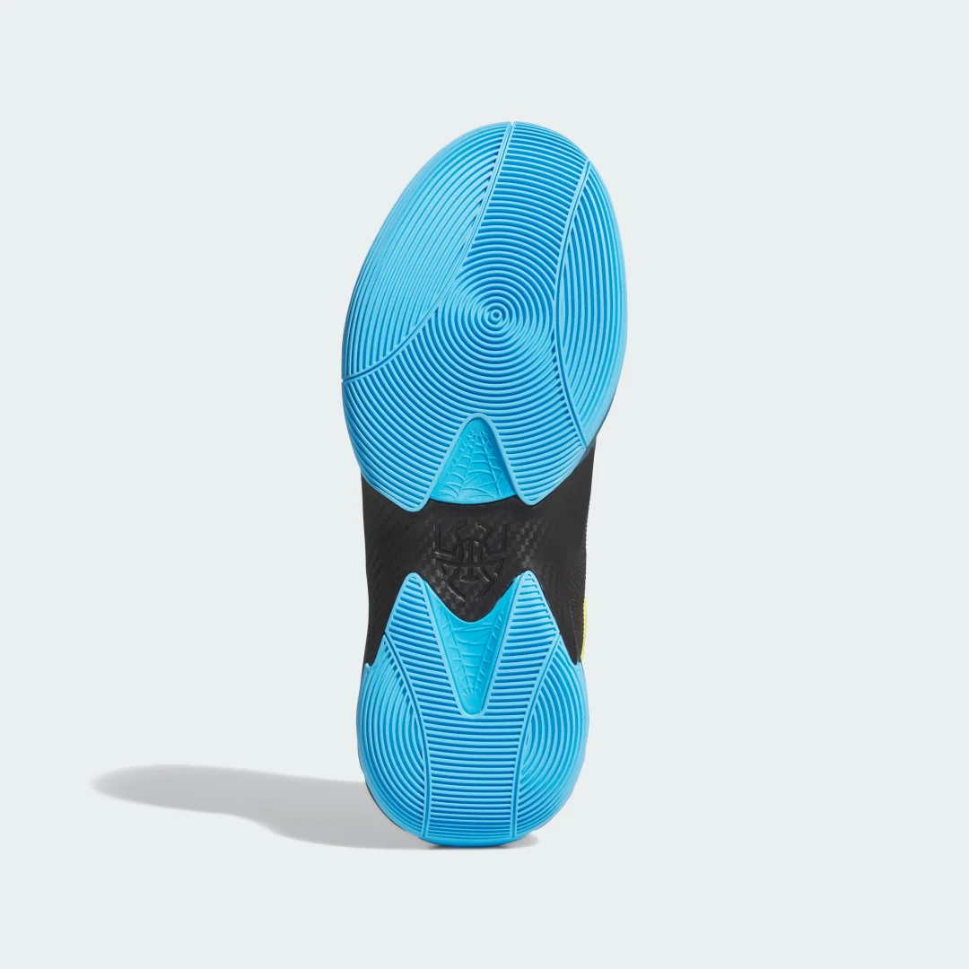 Detalle de Zapatilla D.O.N. ISSUE 7 de Adidas — estilo y comodidad para tus entrenamientos