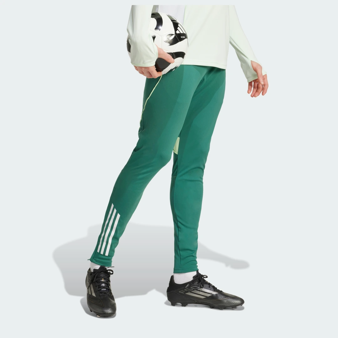Thumbnail 2 de Pantalón de entrenamiento Tiro 25 Competition de Adidas: comodidad y rendimiento para tus sesiones