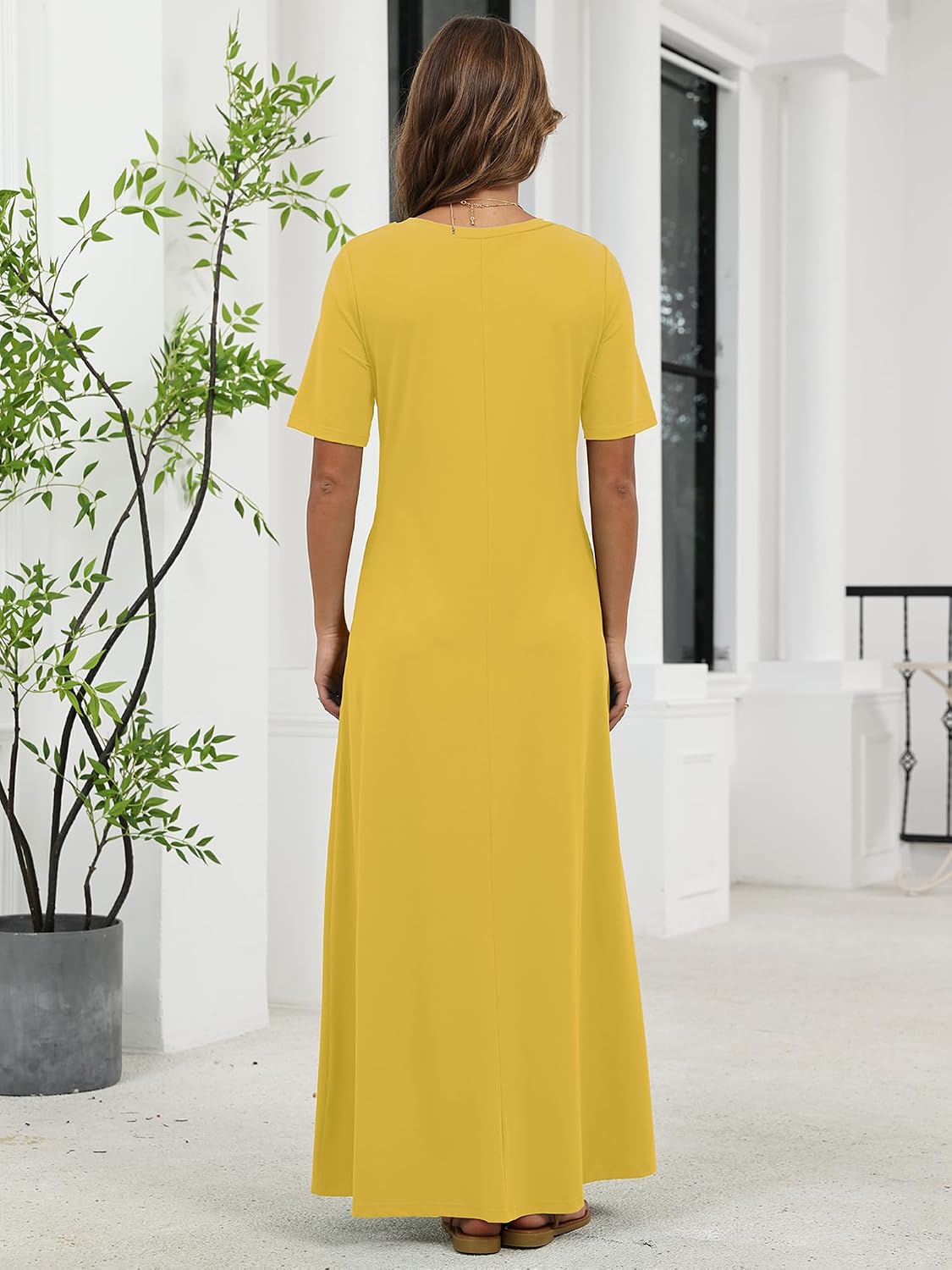 Detalle de KORSIS Maxi Dress