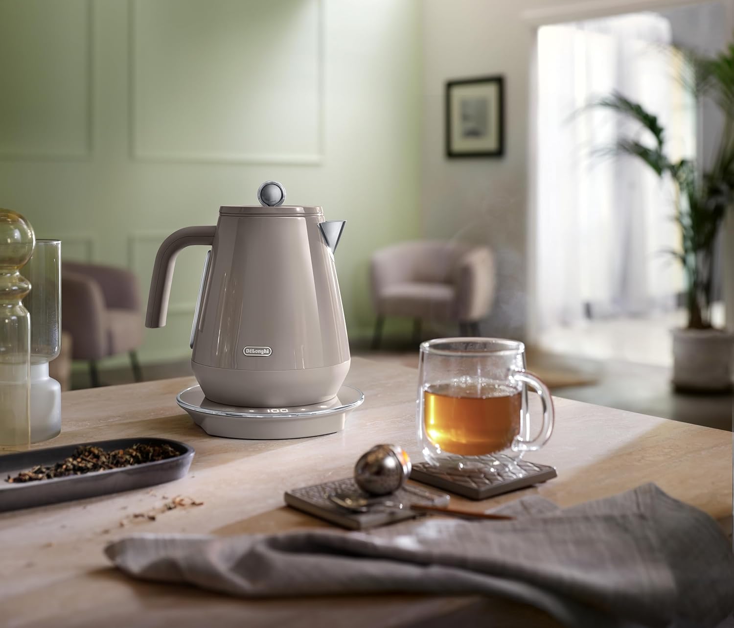 Thumbnail 5 de De'Longhi Eclettica SpecialTea KBY3011 1.7L kettle