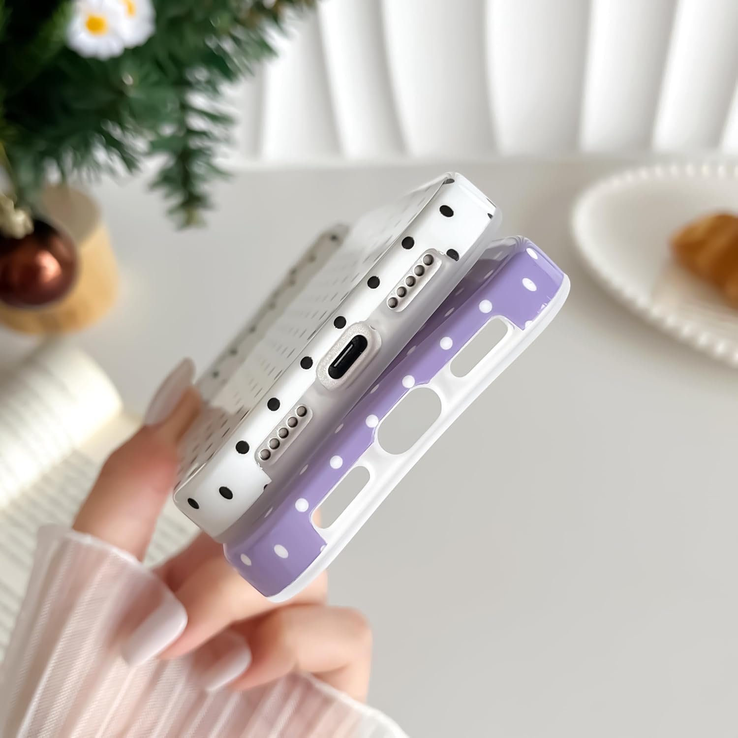 Thumbnail 3 de Yeddabox iPhone 17 Pro Max Case Polka Dots
