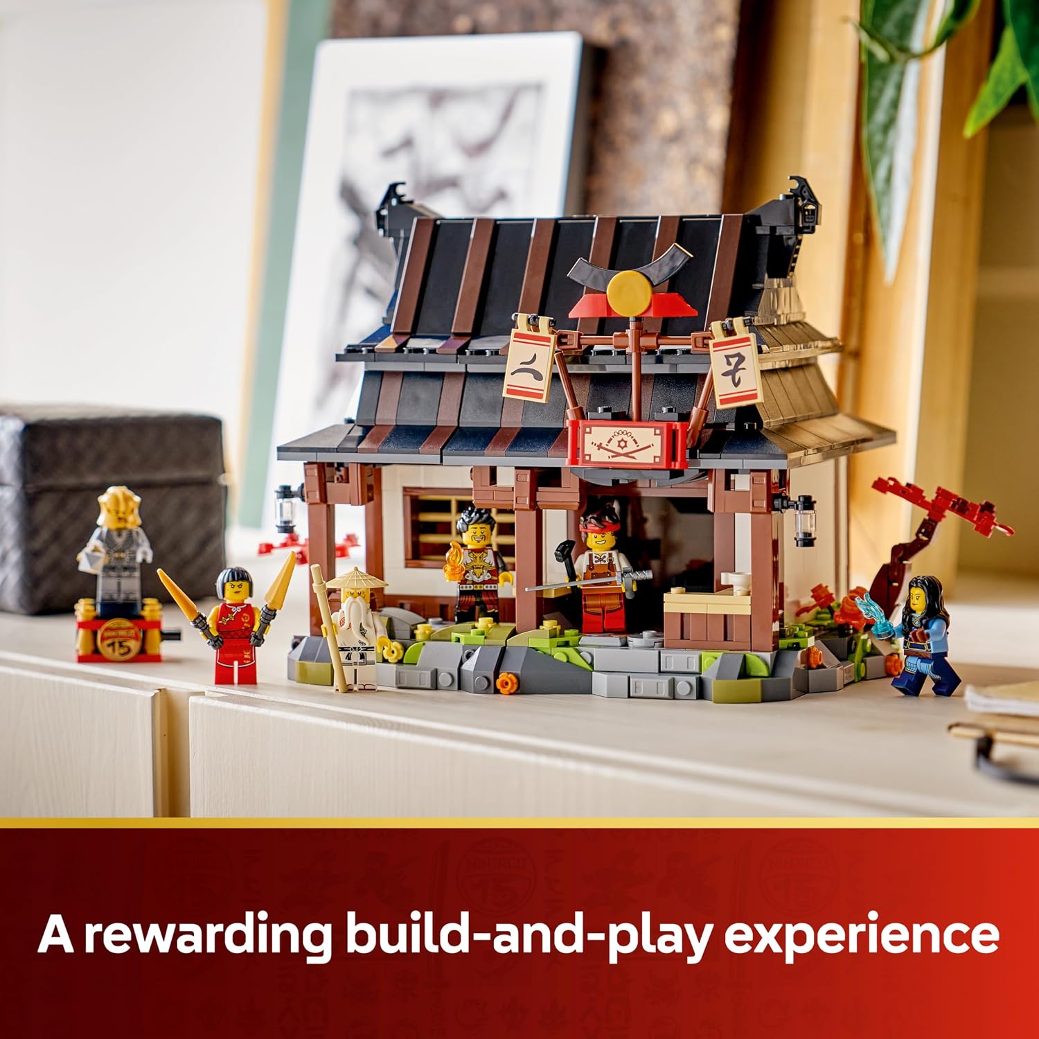 Detalle 1 de LEGO NINJAGO 71858 ninja house toy