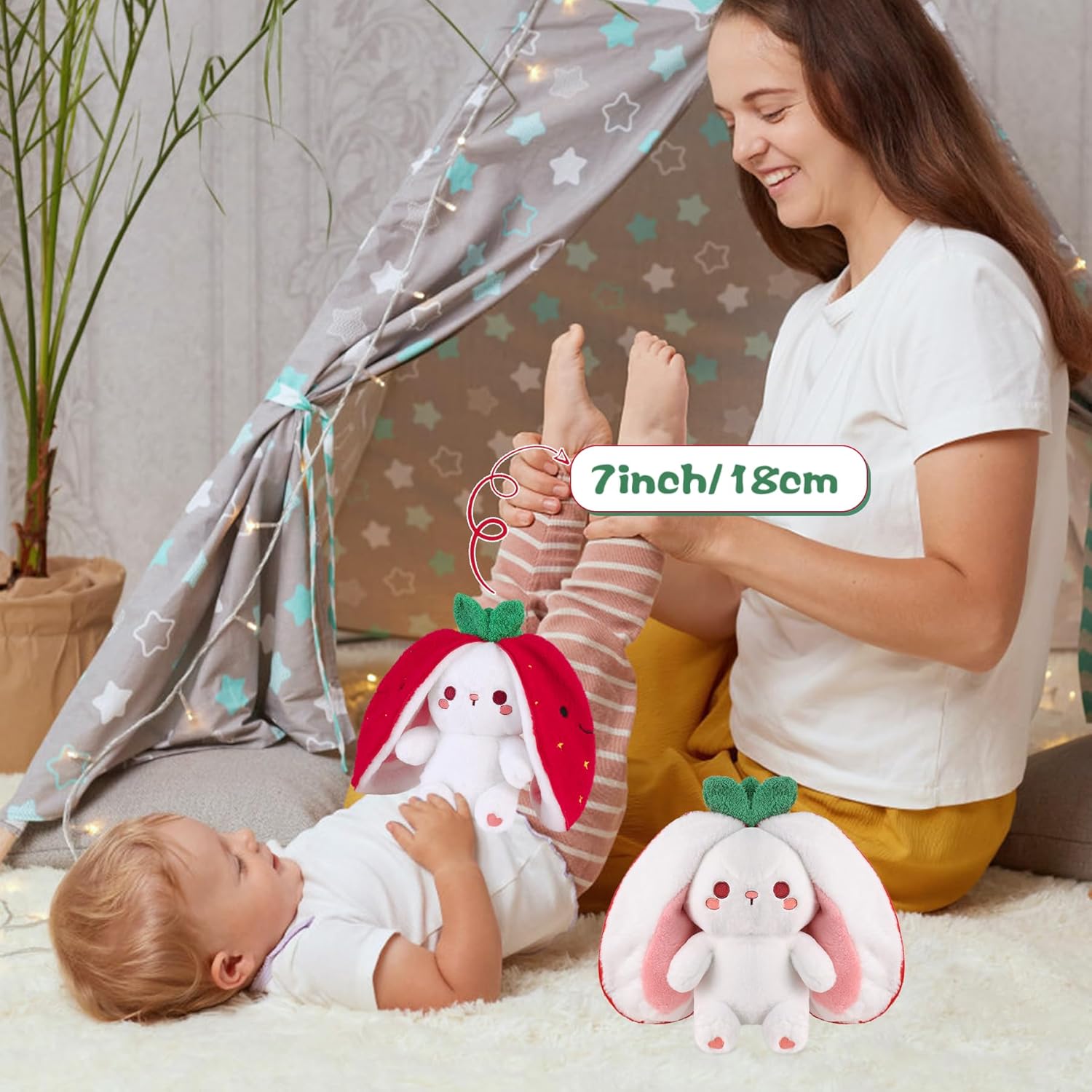 Detalle 2 de seOSTO Easter Strawberry Bunny Plush (7 inch / 18cm) reversible rabbit with zipper