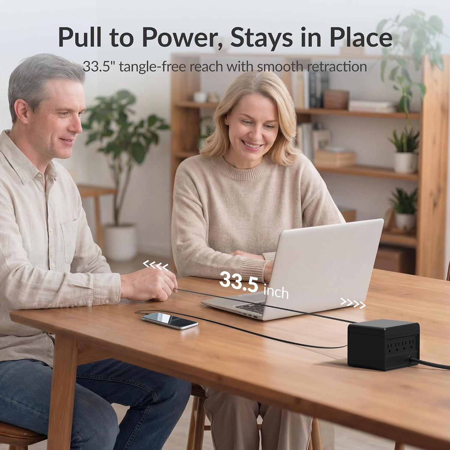 Detalle de Gitryin 12-in-1 Desktop Modular Charging Station (12-in-1, 4x65W USB-C Retractable Chargers, 33.5in Built-in Cables, ETL Surge Protector) — Black