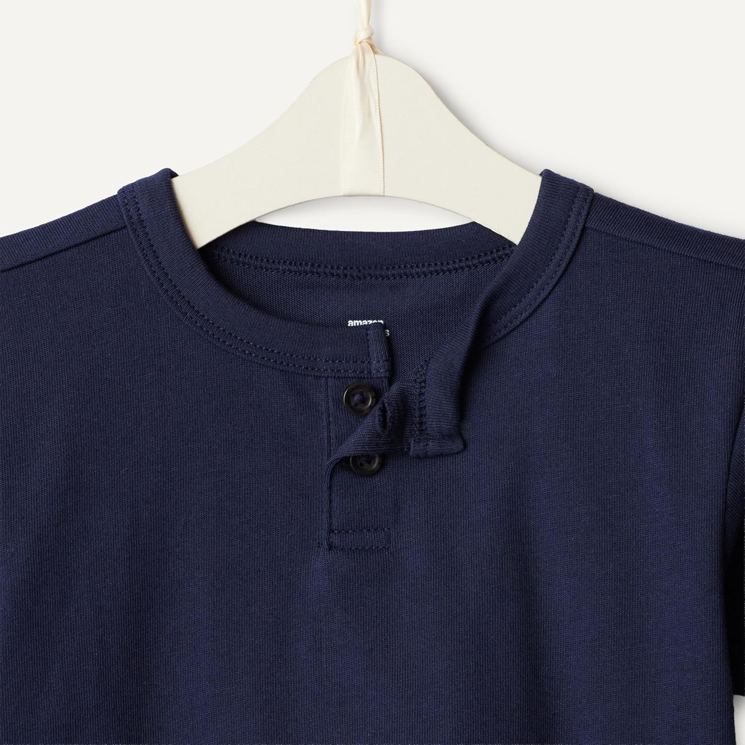 Detalle de Amazon Essentials x Sofia Grainge T-shirt Girocollo a Maniche Corte in Cotone — Pacco da 2 (0–24)