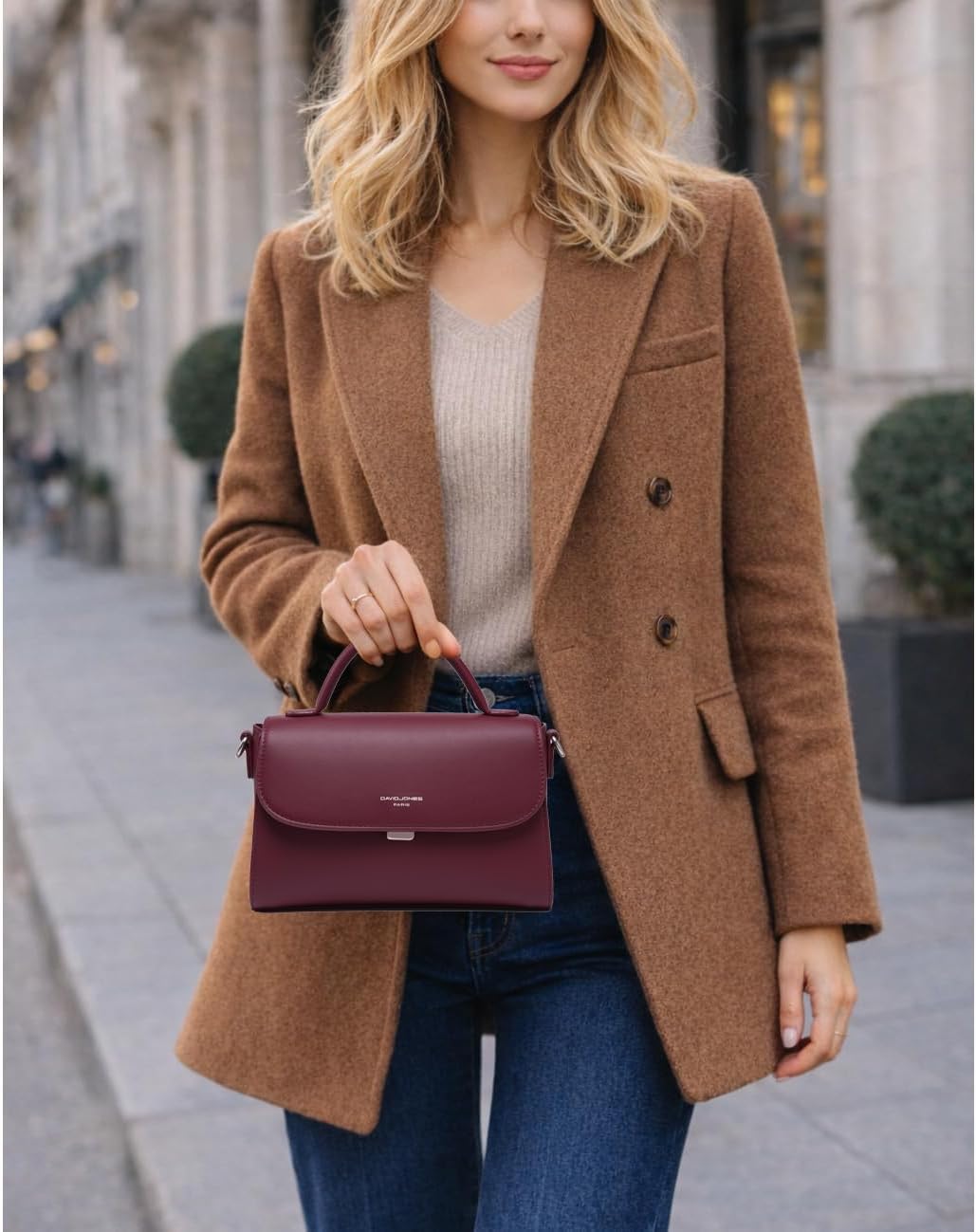 Thumbnail 1 de David Jones sac bandoulière femme en simili cuir PU marron – besace forme cartable à rabat