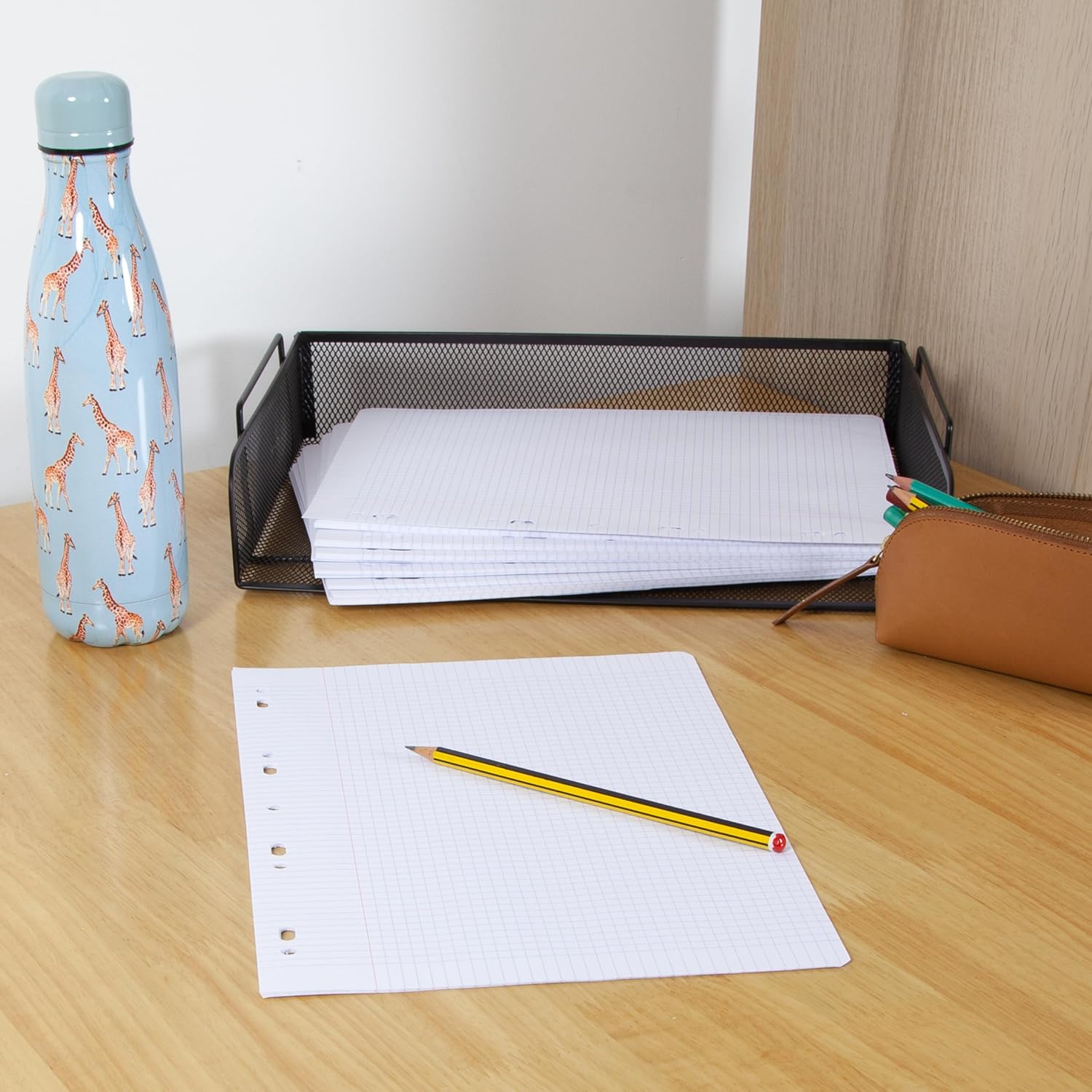 Thumbnail 1 de OXFORD Lot de 400 Pages Feuilles Simples Petits Carreaux 5x5 A4 Perforées – Blancs, Ecolabel EU, fabriqué en France