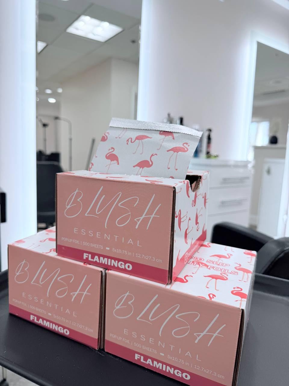 Detalle de Flamingo Design Hair Salon Pop Up Foils — 500 Sheets (5" x 10.75")