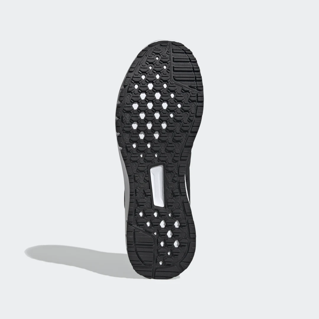 Detalle de Adidas Zapatilla Ultimashow en Negro — comodidad diaria para entrenar y vestir