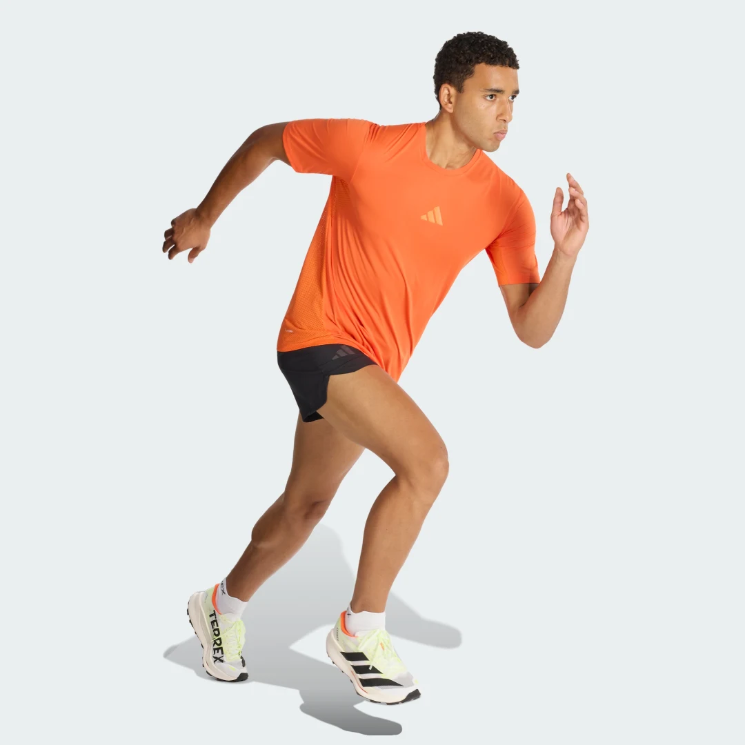 Detalle de Camiseta Terrex Xperior CLIMACOOL+ de Adidas — naranja, para la aventura al aire libre