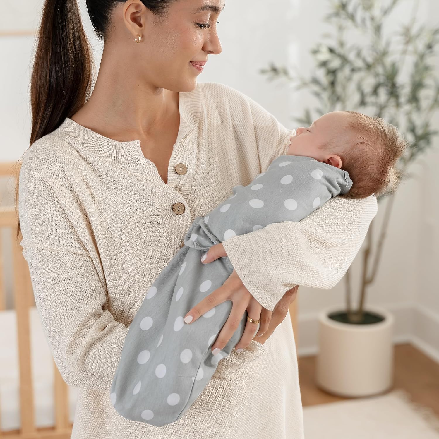 Detalle 2 de Comfy Cubs Swaddle Blanket 3-Pack