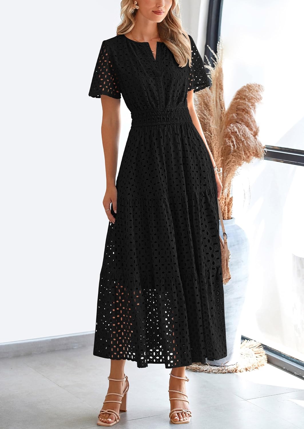 Detalle 2 de PRETTYGARDEN Womens 2026 Summer Maxi Dress: Eyelet V-Neck A-Line with Short Sleeves