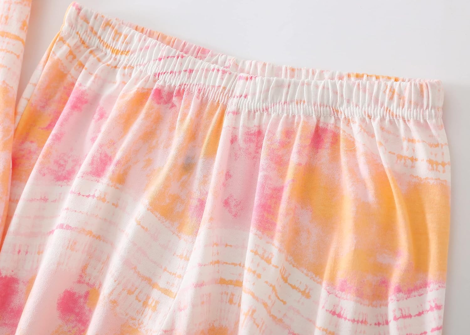 Thumbnail 4 de PNAEONG Women’s Tie-Dye Pajama Set with V-Neck Top and Capri Pants