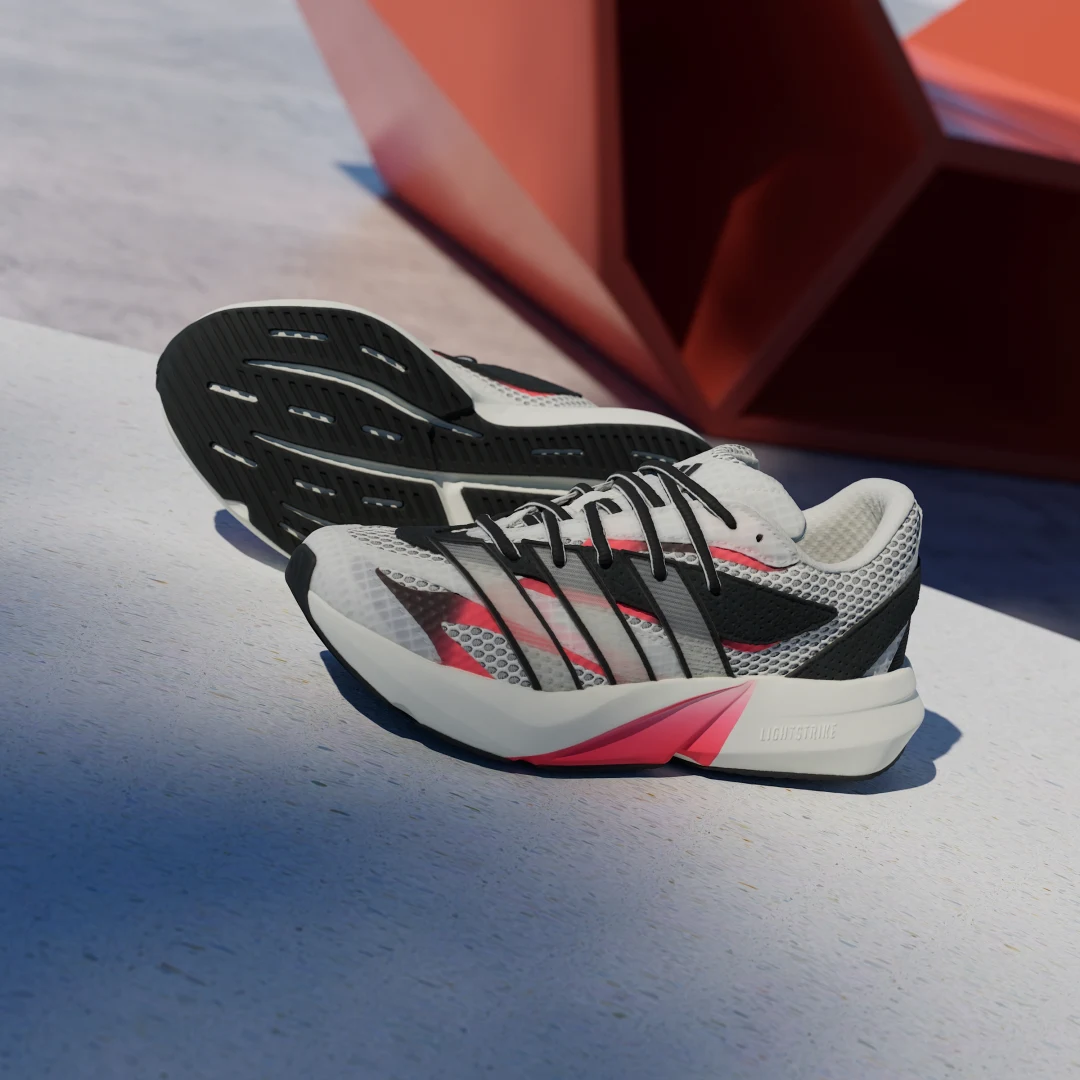 Detalle de Adidas Zapatilla LIGHTBLAZE: comodidad y estilo en blanco para uso diario