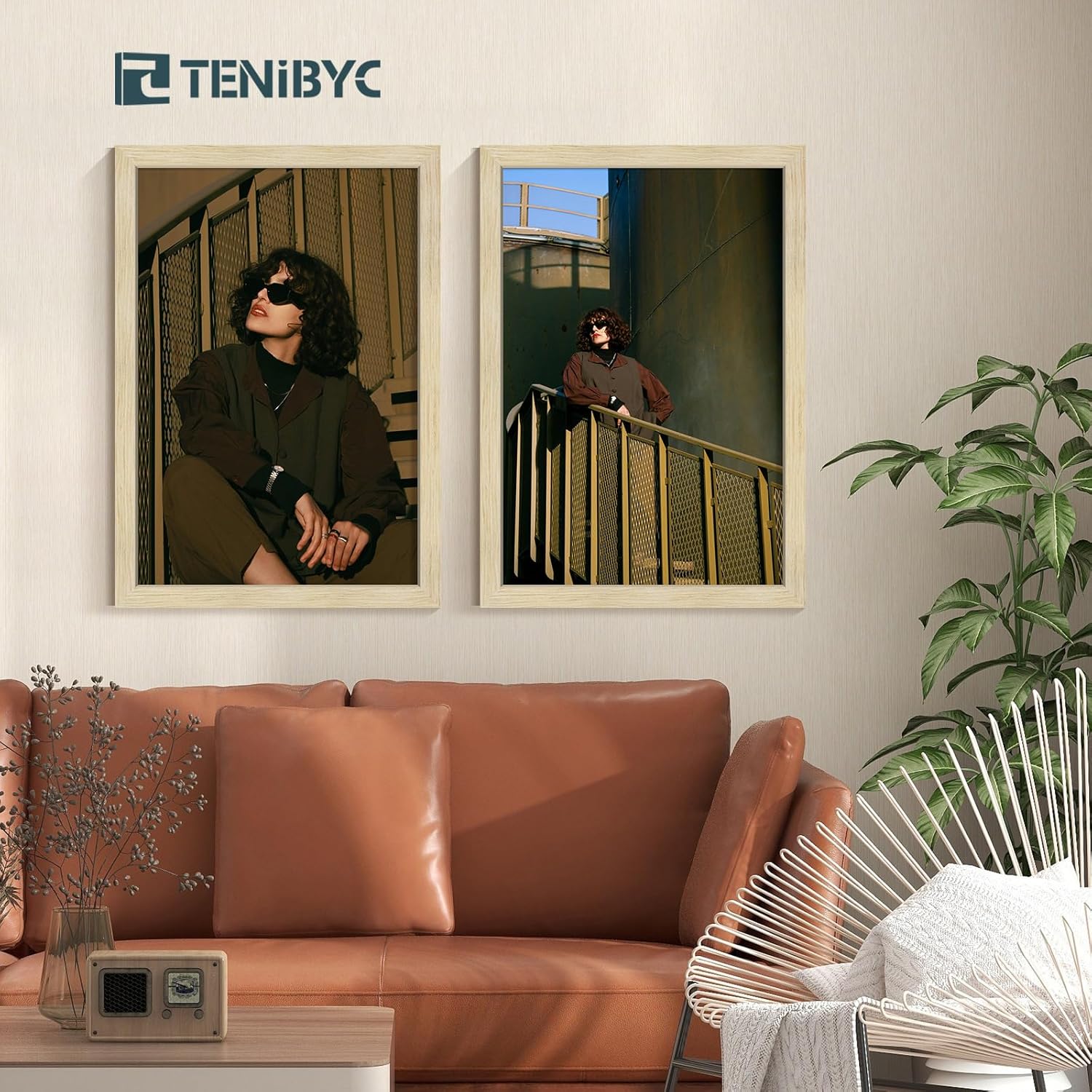 Detalle 2 de TENIBYC 13x19 Picture Frames Set - 3 Pack in Natural Oak
