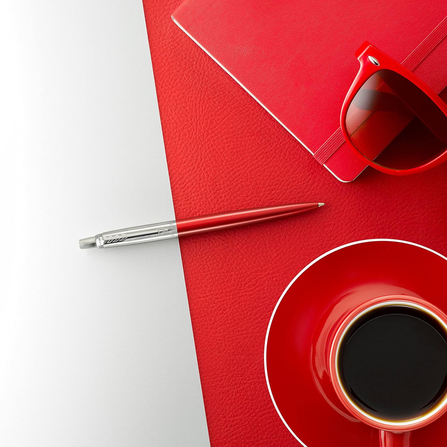 Thumbnail 3 de Parker Jotter Kensington Red medium ballpoint pen 🖊️