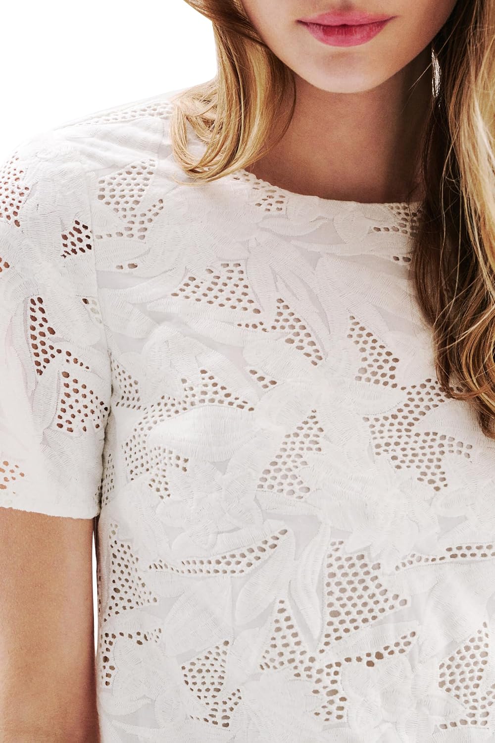 Detalle de Caroll Robe Femme – robe élégante pour femme, pièce polyvalente et soigneusement pensée