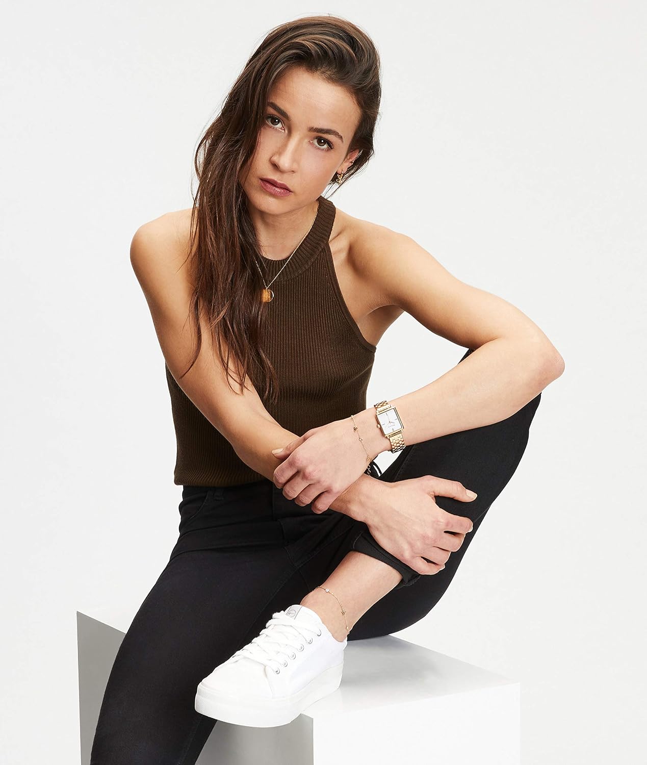 Detalle de Tamaris Fußkettchen für Damen – Edelstahl IP Gold, verstellbar, Blüten & Zirkonia