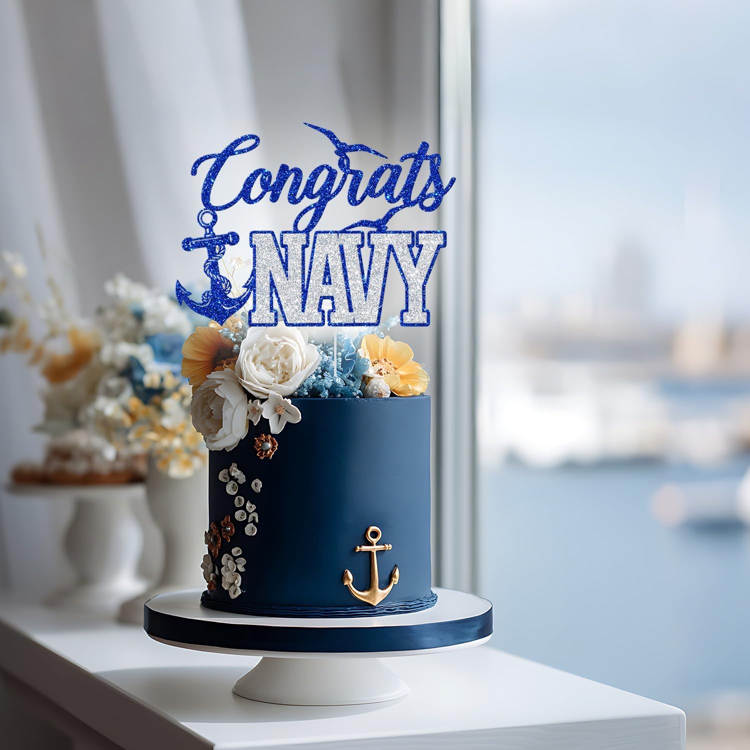 Thumbnail 3 de Navy Graduation Cake Topper, Glitter Cardboard