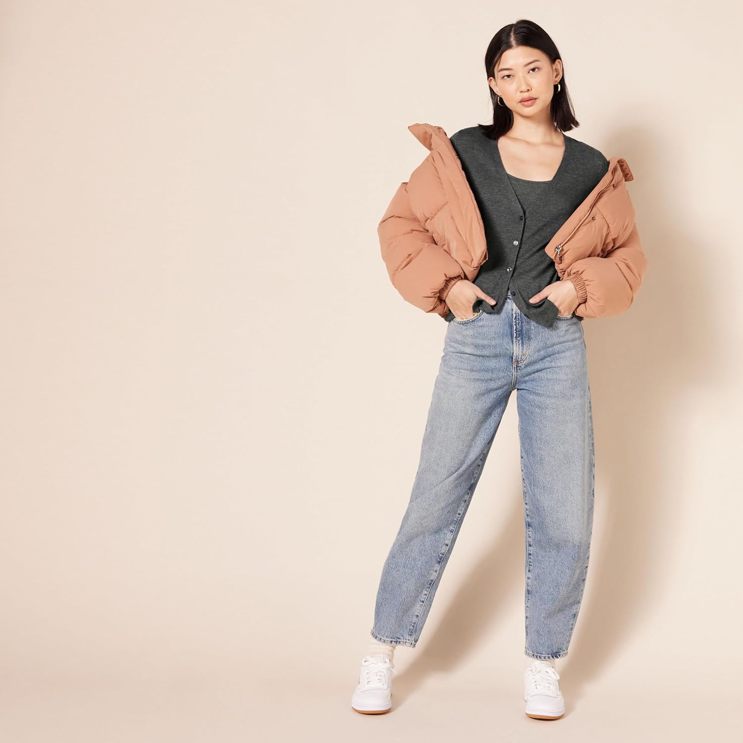 Thumbnail 4 de Amazon Essentials Damen leichter Cardigan mit V-Ausschnitt (in Übergröße erhältlich)